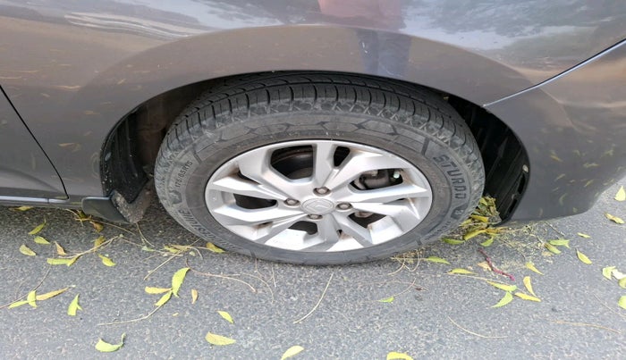 2018 Honda Amaze 1.5L I-DTEC V, Diesel, Manual, 1,13,710 km, tyre