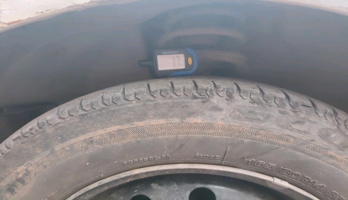 2010 Maruti Swift VXI, Petrol, Manual, 82,769 km, tyre