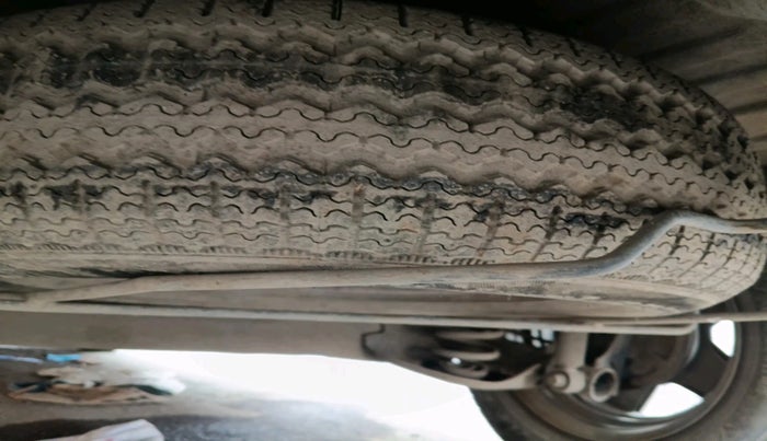 2022 Renault TRIBER RXZ AMT DUAL TONE, Petrol, Automatic, 23,647 km, tyre