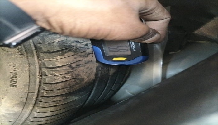 2018 Tata NEXON XM PETROL, Petrol, Manual, 67,951 km, tyre