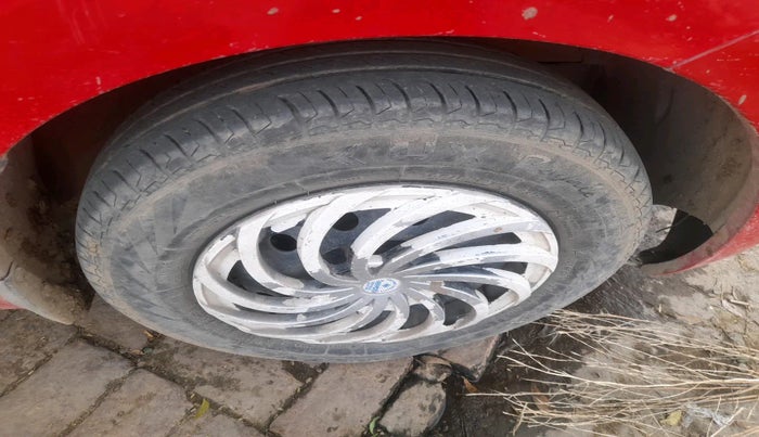 2023 Maruti Swift LXI, Petrol, Manual, 24,274 km, tyre