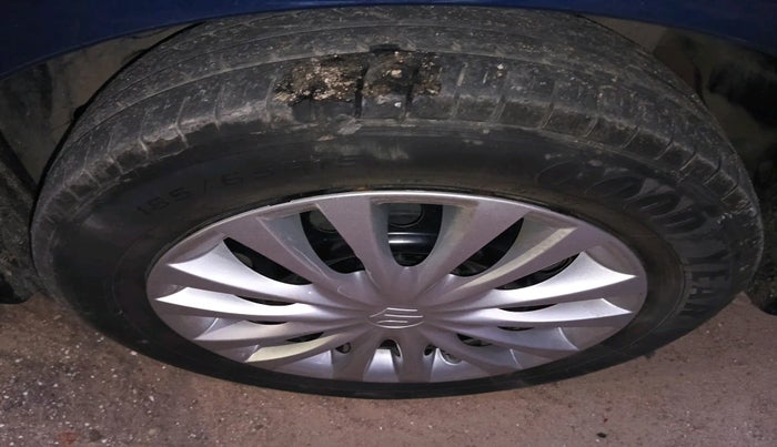 2019 Maruti Ciaz SIGMA 1.5 SHVS MT  PETROL, Petrol, Manual, 37,559 km, tyre