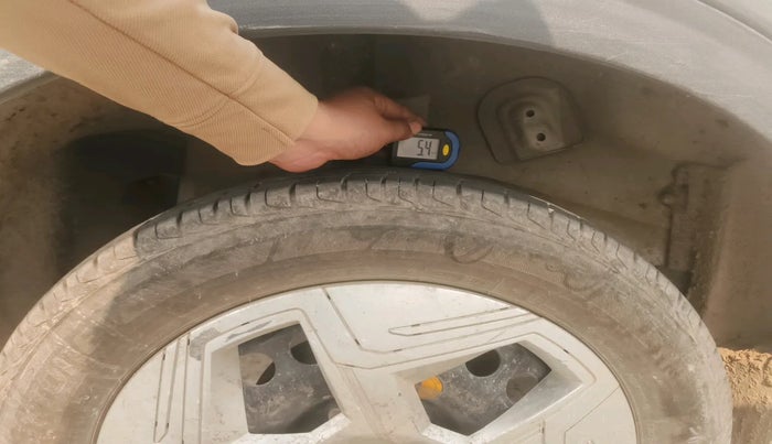 2023 Tata NEXON PURE 1.2 PETROL, Petrol, Manual, 17,350 km, tyre