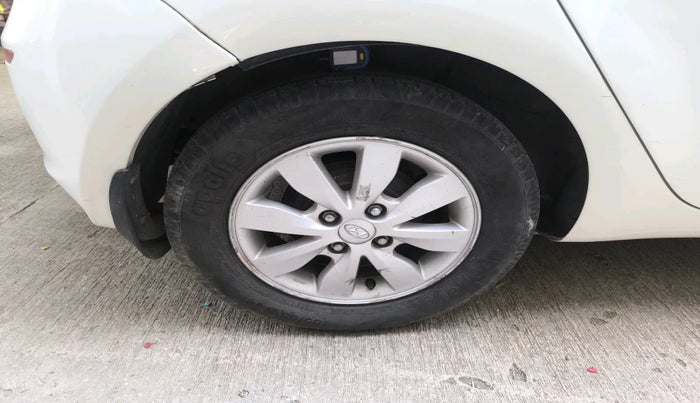 2012 Hyundai i20 SPORTZ 1.2, Petrol, Manual, 78,733 km, tyre