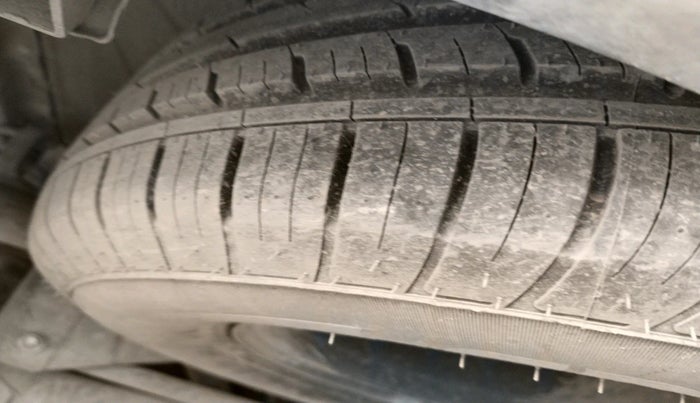 2021 Tata Harrier XZA PLUS 2.0L DARK EDITION, Diesel, Automatic, 51,844 km, tyre