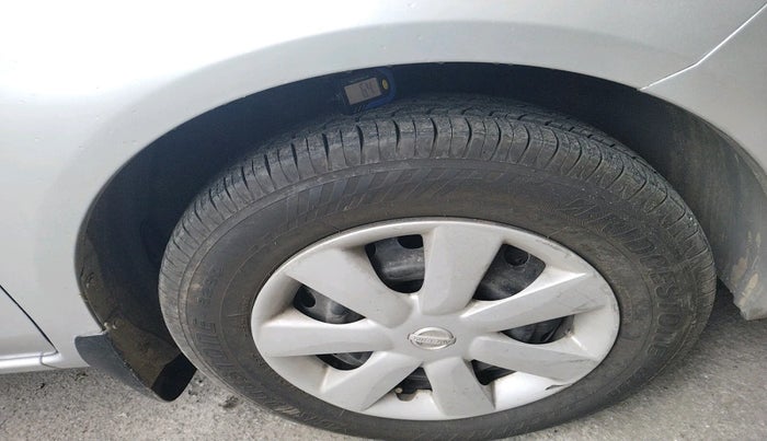 2014 Nissan Sunny XL, Petrol, Manual, 92,234 km, tyre