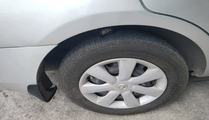 2014 Nissan Sunny XL, Petrol, Manual, 92,234 km, tyre