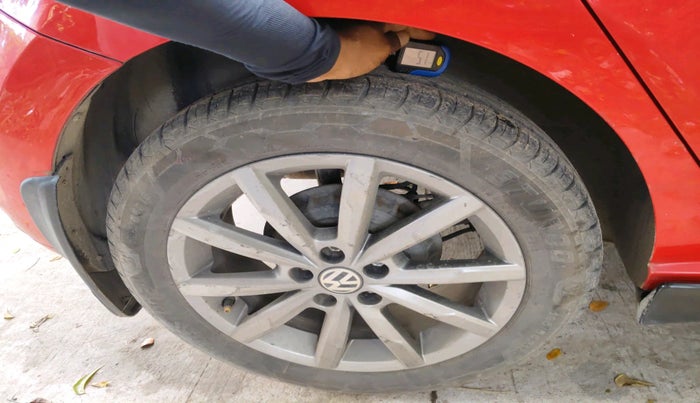 2018 Volkswagen Polo HIGHLINE PLUS 1.0 16 ALLOY, Petrol, Manual, 97,986 km, tyre