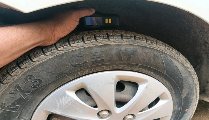 2011 Hyundai i10 MAGNA 1.1, Petrol, Manual, 81,420 km, tyre