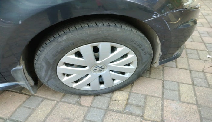 2017 Volkswagen Ameo COMFORTLINE 1.2L, Petrol, Manual, 38,031 km, tyre