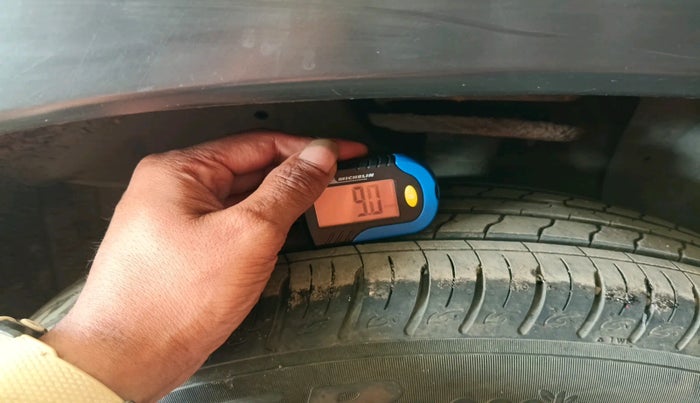 2018 Maruti Vitara Brezza ZDI PLUS, Diesel, Manual, 50,996 km, tyre