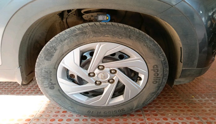 2022 Hyundai Creta E 1.5 DIESEL, Diesel, Manual, 43,168 km, tyre