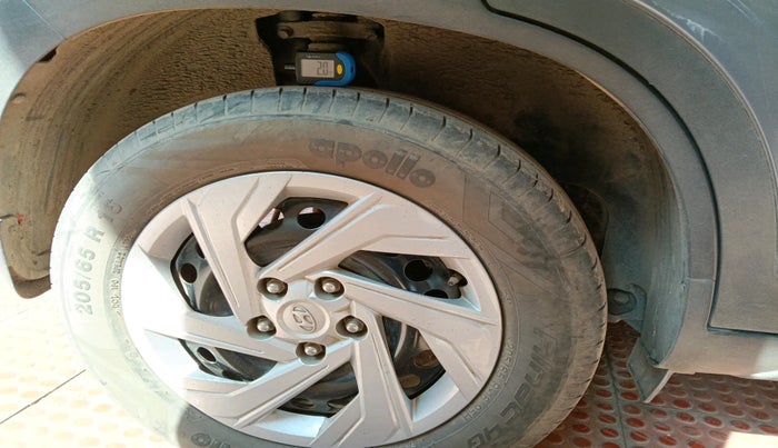 2022 Hyundai Creta E 1.5 DIESEL, Diesel, Manual, 43,168 km, tyre