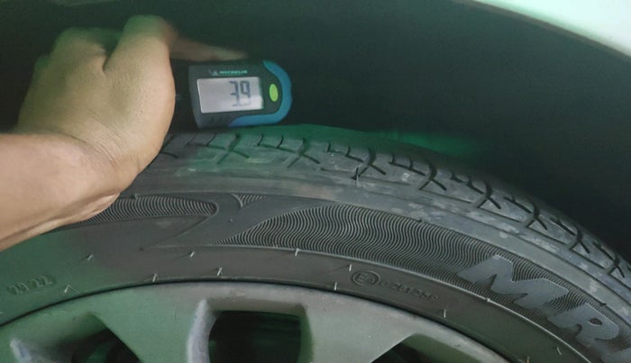 2015 Skoda Rapid 1.5 TDI CR ELEGANCE AT, Diesel, Automatic, 79,245 km, tyre