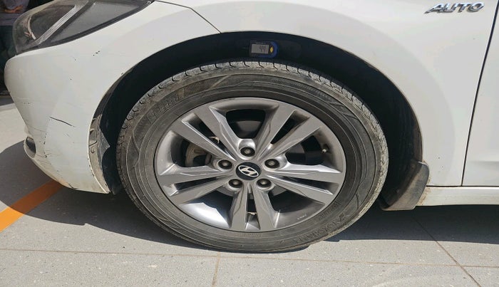 2018 Hyundai New Elantra 1.6 SX (O) AT DIESEL, Diesel, Automatic, 68,233 km, tyre
