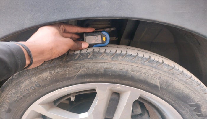 2021 Renault TRIBER RXZ, Petrol, Manual, 65,584 km, tyre