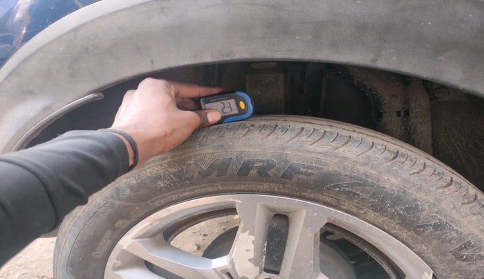 2021 Renault TRIBER RXZ, Petrol, Manual, 65,584 km, tyre