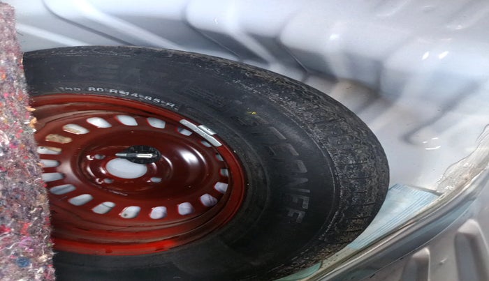 2023 Renault Kiger RXZ AMT, Petrol, Automatic, 8,697 km, tyre