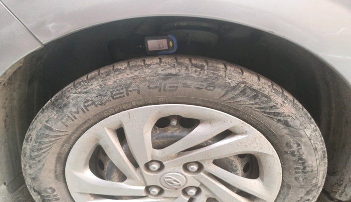 2020 Hyundai AURA S 1.2, Petrol, Manual, 60,883 km, tyre