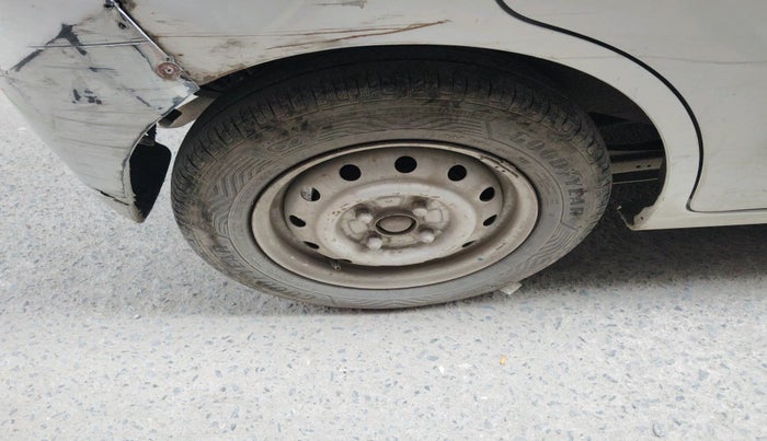 2010 Maruti Wagon R 1.0 LXI, Petrol, Manual, 52,541 km, tyre