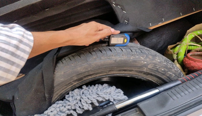 2022 Maruti IGNIS ZETA 1.2 AMT, Petrol, Automatic, 58,230 km, tyre