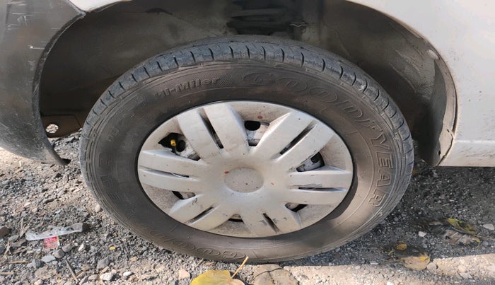 2011 Maruti Alto LXI, Petrol, Manual, 46,447 km, tyre