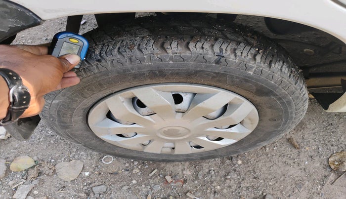 2011 Maruti Alto LXI, Petrol, Manual, 46,447 km, tyre