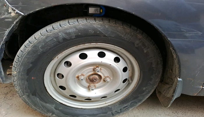 2014 Hyundai i10 MAGNA 1.1, Petrol, Manual, 94,377 km, tyre