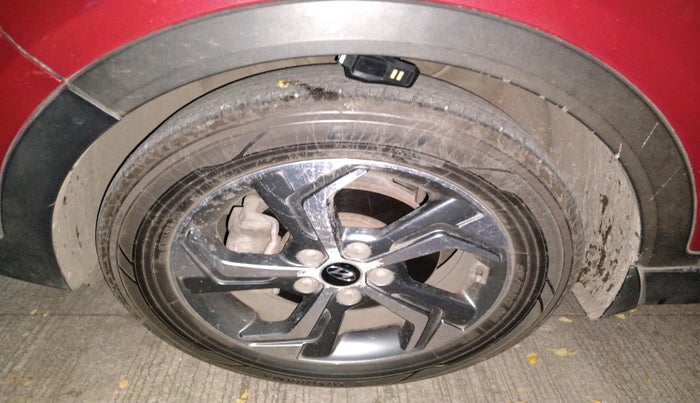 2018 Hyundai Creta SX AT 1.6 PETROL, Petrol, Automatic, 67,186 km, tyre