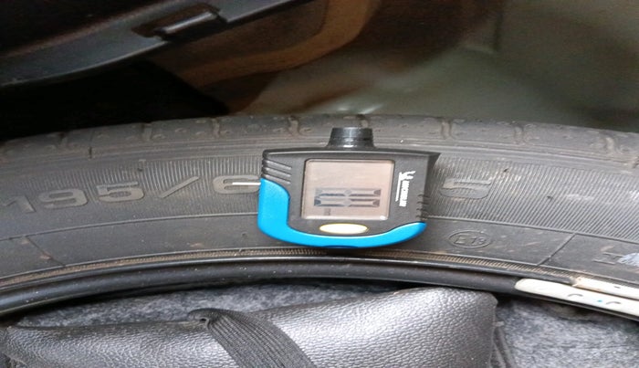 2024 KIA SONET 	 HTX 1.0 TURBO DCT, Petrol, Automatic, 41,951 km, tyre