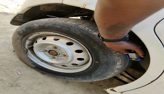 2011 Maruti Wagon R 1.0 LXI, Petrol, Manual, 97,534 km, tyre