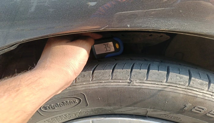 2017 Honda City 1.5L I-VTEC SV, Petrol, Manual, 1,12,032 km, tyre