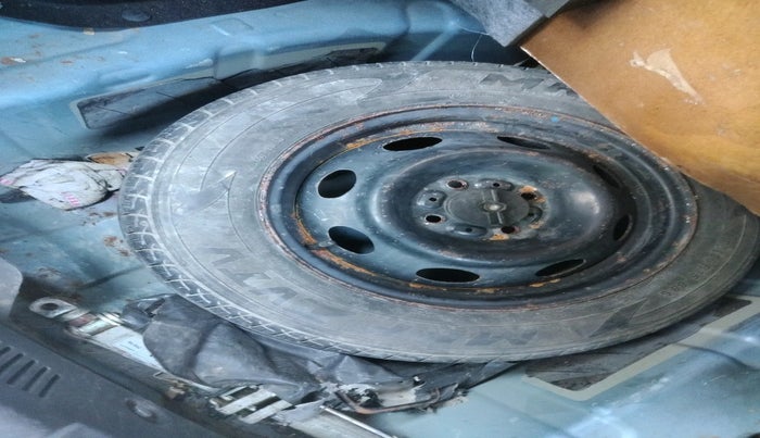 2014 Tata Zest XT PETROL, Petrol, Manual, 60,165 km, tyre