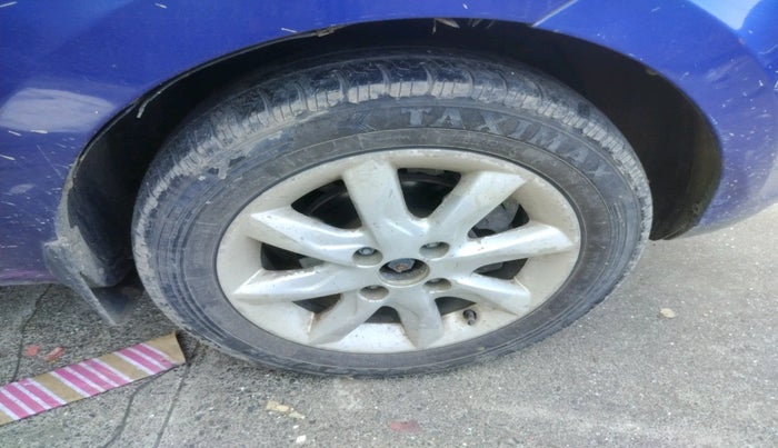 2014 Tata Zest XT PETROL, Petrol, Manual, 60,165 km, tyre