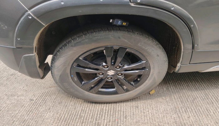 2019 Maruti Vitara Brezza ZDI AMT, Diesel, Automatic, 1,30,129 km, tyre