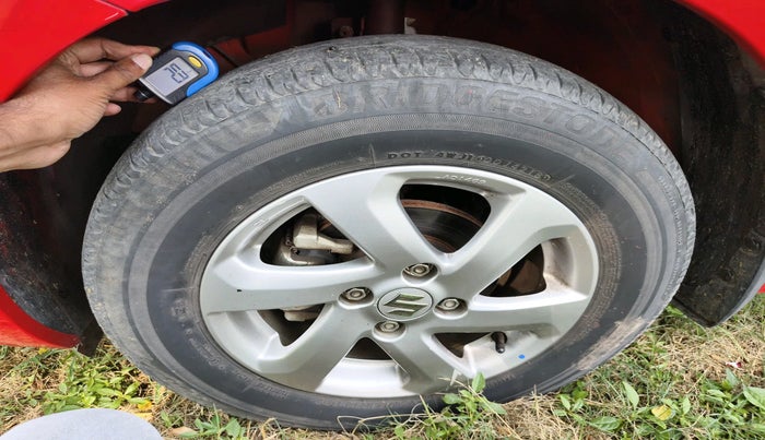 2018 Maruti Swift VXI, Petrol, Manual, 39,946 km, tyre