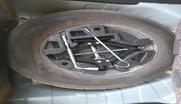 2022 Tata PUNCH ADVENTURE MT, Petrol, Manual, 30,524 km, tyre