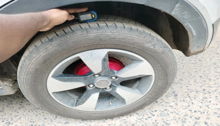 2018 Tata NEXON XZ PLUS PETROL, Petrol, Manual, 92,311 km, tyre