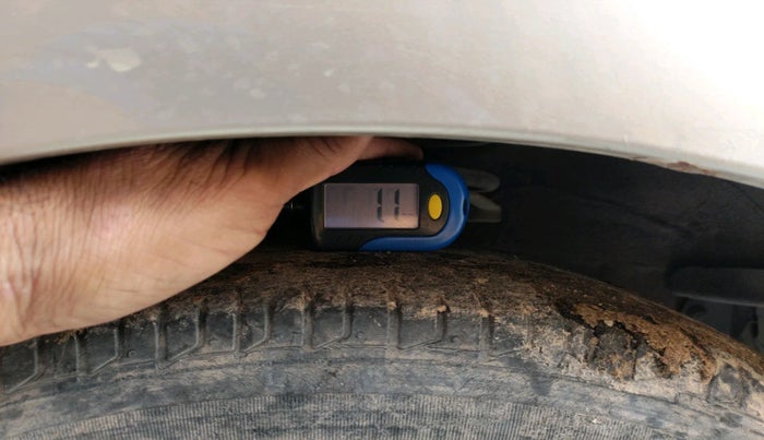 2011 Hyundai i10 MAGNA 1.2, Petrol, Manual, 59,934 km, tyre