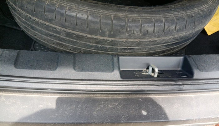 2021 Tata NEXON XM SUNROOF PETROL, Petrol, Manual, 47,330 km, tyre