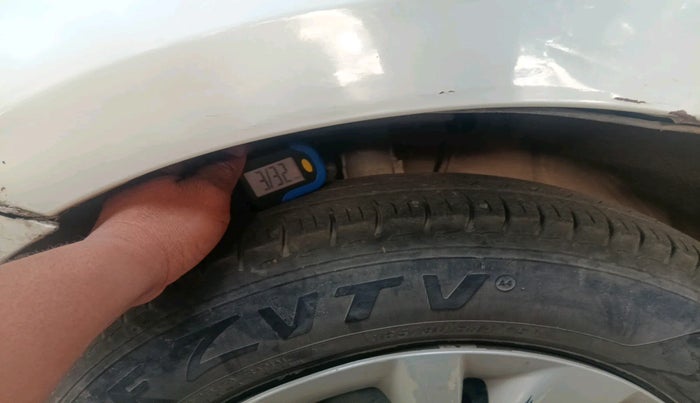 2018 Maruti Swift VXI, Petrol, Manual, 92,600 km, tyre