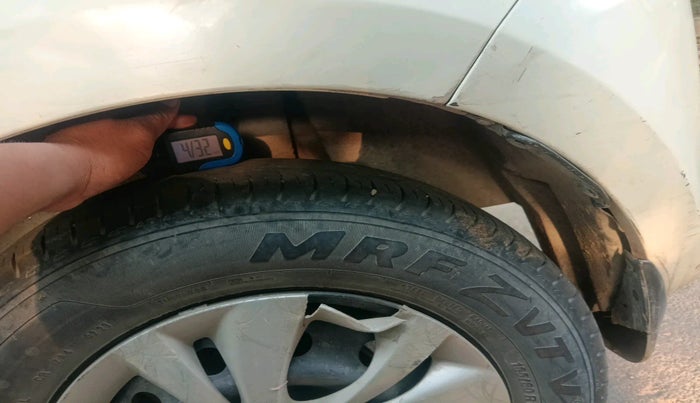 2018 Maruti Swift VXI, Petrol, Manual, 92,600 km, tyre