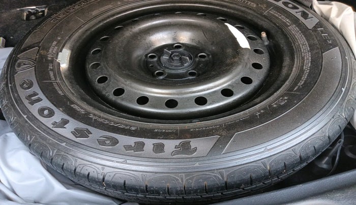 2020 Jeep Compass LONGITUDE PLUS 1.4 PETROL AT, Petrol, Automatic, 59,302 km, tyre