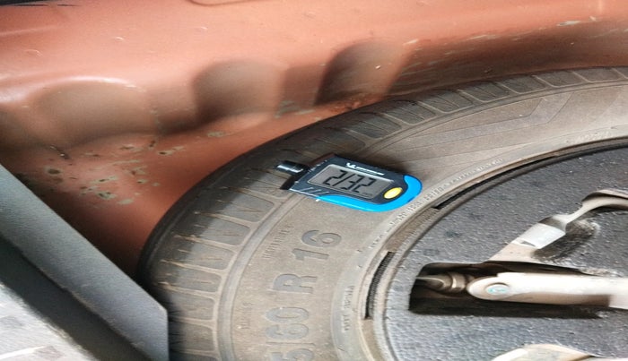 2016 Maruti Vitara Brezza ZDI, Diesel, Manual, 77,029 km, tyre