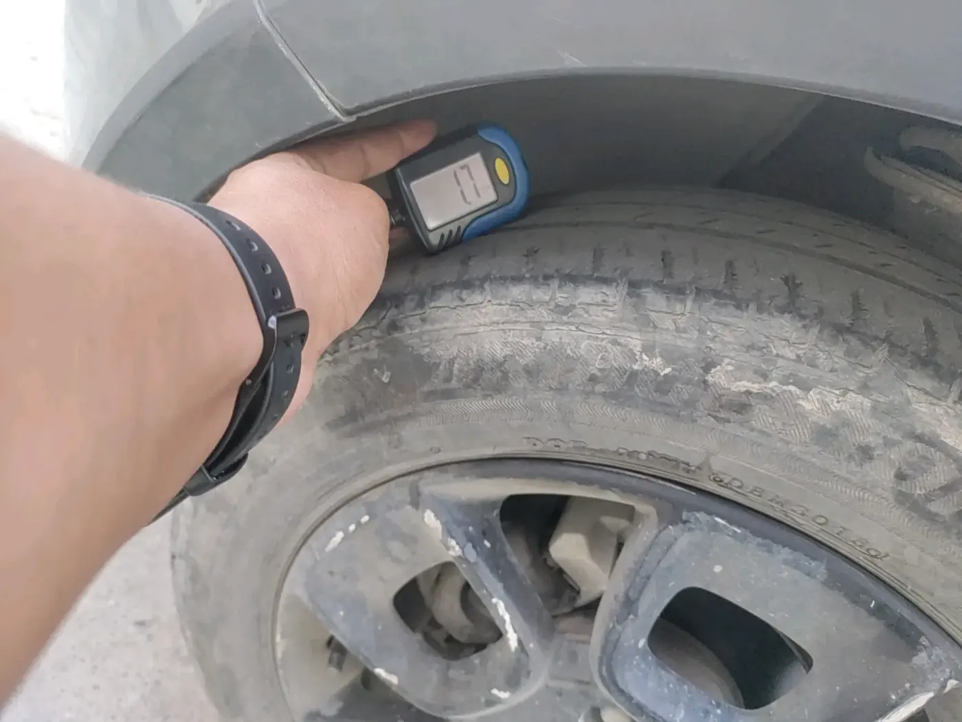 2018 Maruti IGNIS ZETA 1.2 AMT, Petrol, Automatic, 50,750 km, tyre