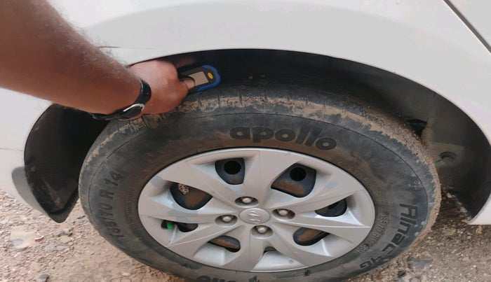 2020 Hyundai Elite i20 MAGNA PLUS 1.2, Petrol, Manual, 93,818 km, tyre