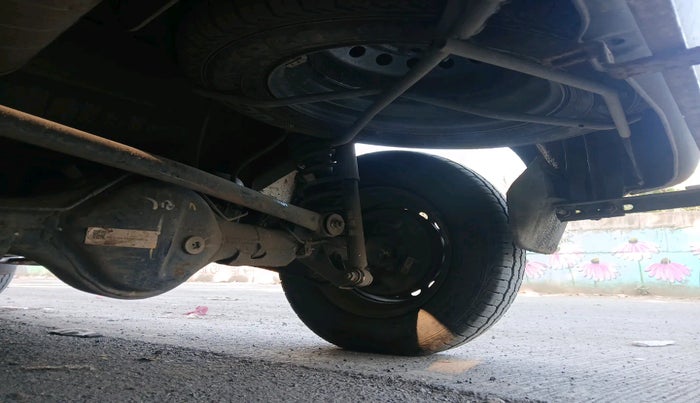 2024 Maruti Eeco 5 STR AC CNG, Petrol, Manual, 10,917 km, tyre