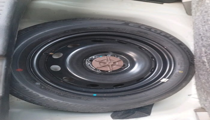 2021 Maruti IGNIS ZETA 1.2 AMT, Petrol, Automatic, 34,534 km, tyre