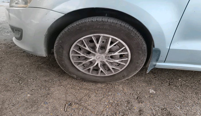 2011 Volkswagen Polo COMFORTLINE 1.2L PETROL, Petrol, Manual, 86,905 km, tyre
