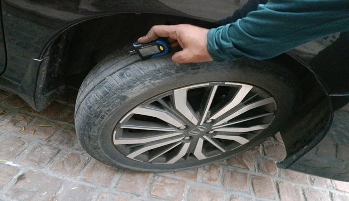 2019 Honda City 1.5L I-VTEC VX, Petrol, Manual, 1,02,462 km, tyre